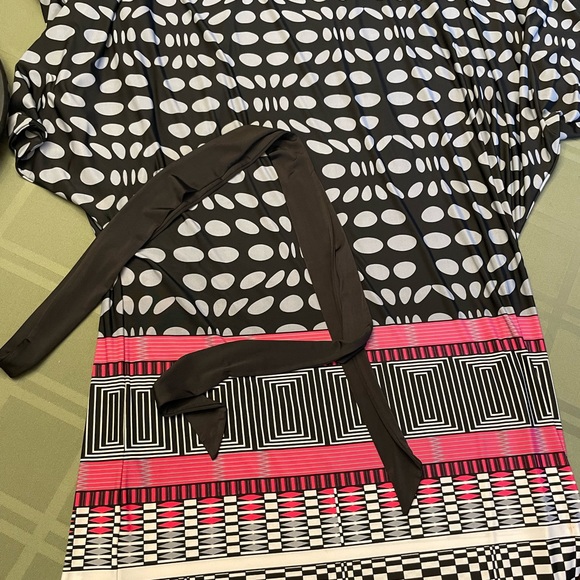 Beautiful Causal women’s dress - Picture 5 of 12